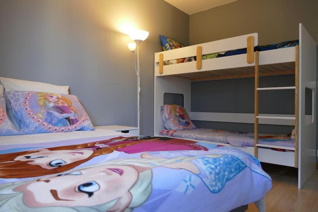 Disneyland Paris 70M² Face Parc, Place Ariane Serris Bagian luar foto